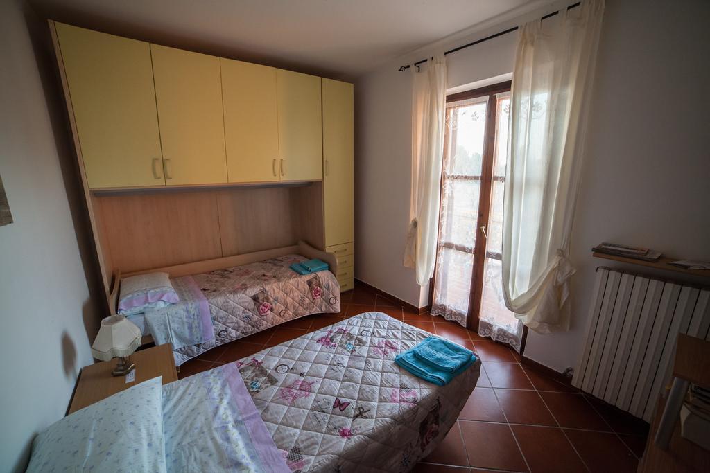 Villaromagnano La Casetta Di Lina الغرفة الصورة